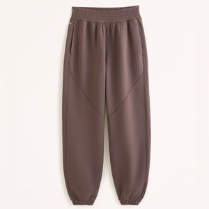 Abercrombie jogger (brown)